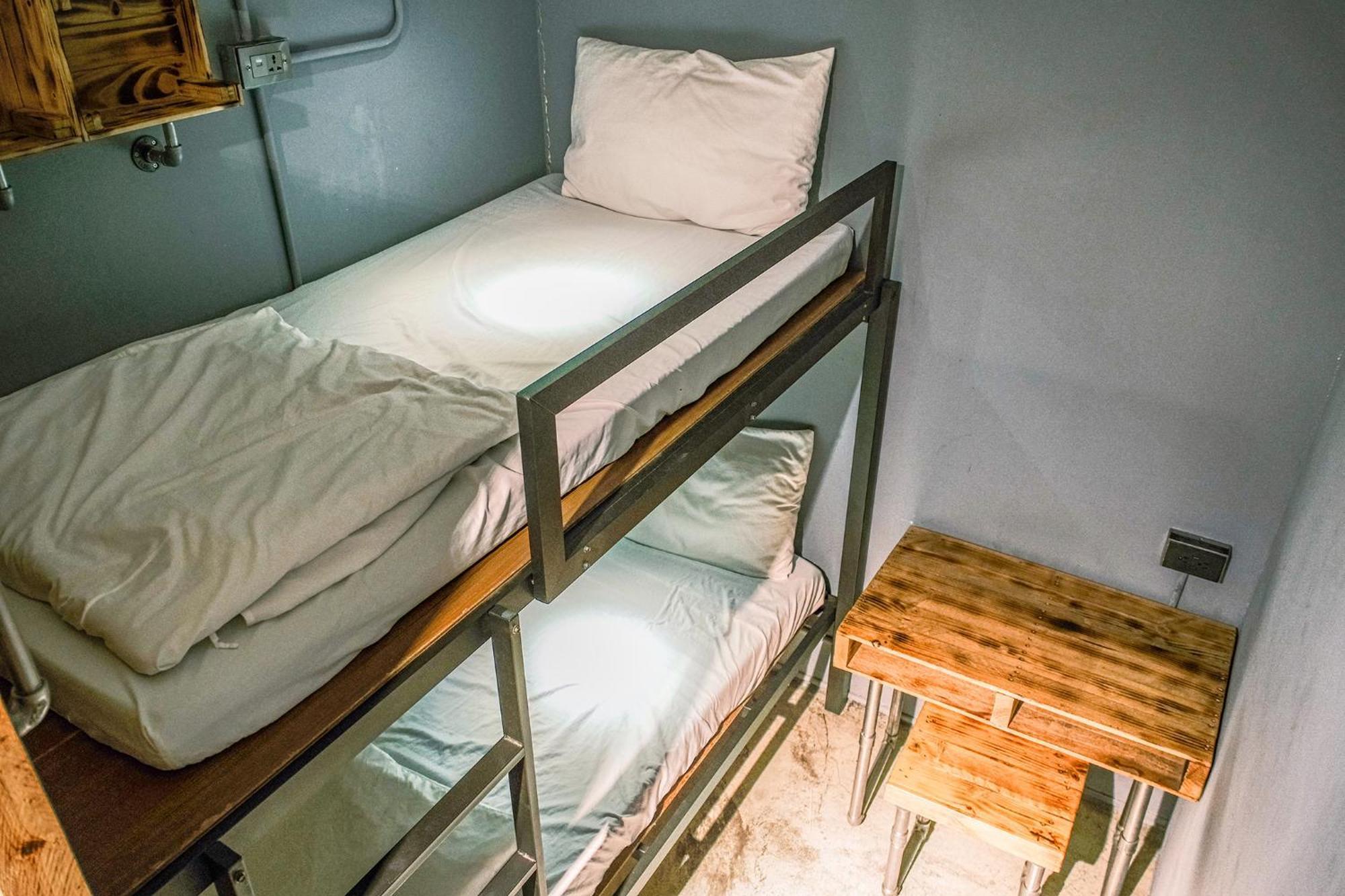 62巷背包客棧 Lane62 Hostel Longjing Exterior photo