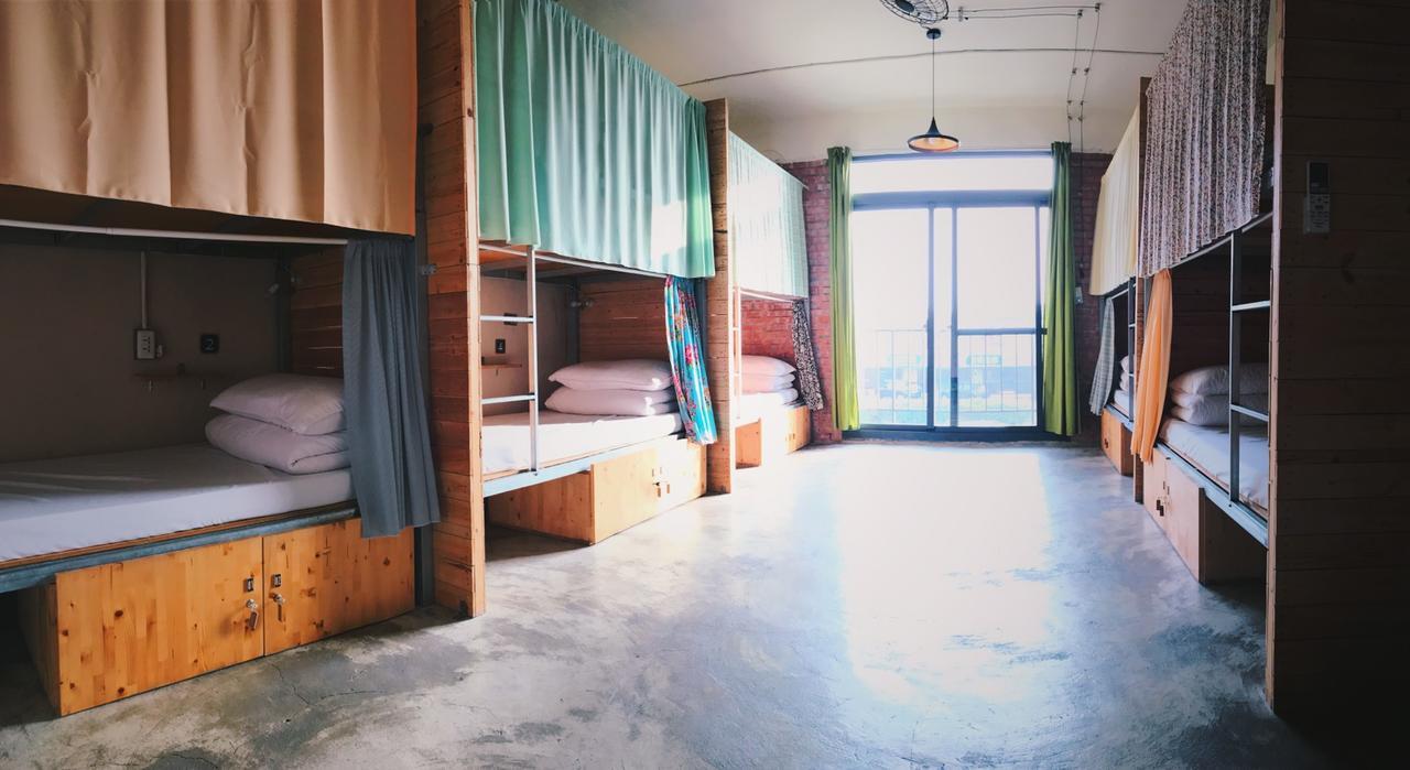 62巷背包客棧 Lane62 Hostel Longjing Exterior photo
